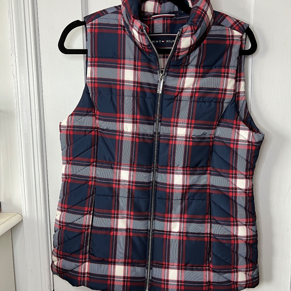 Tommy Hilfiger Designer Plaid Puffer Vest - Small
